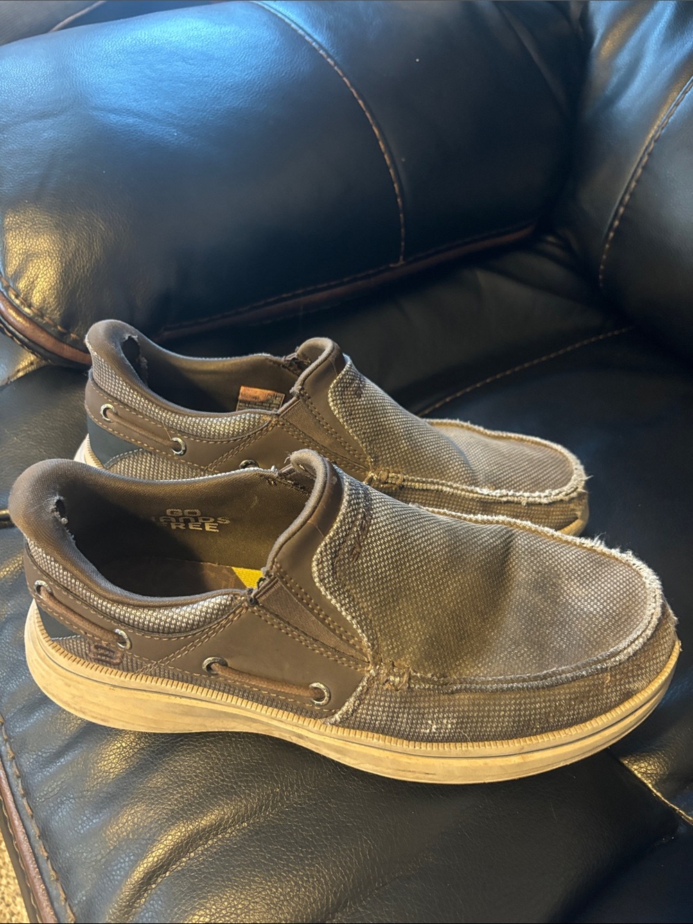 Men's Sketchers Casual Slip-On Canvas Shoes in Brown Mens 8.5